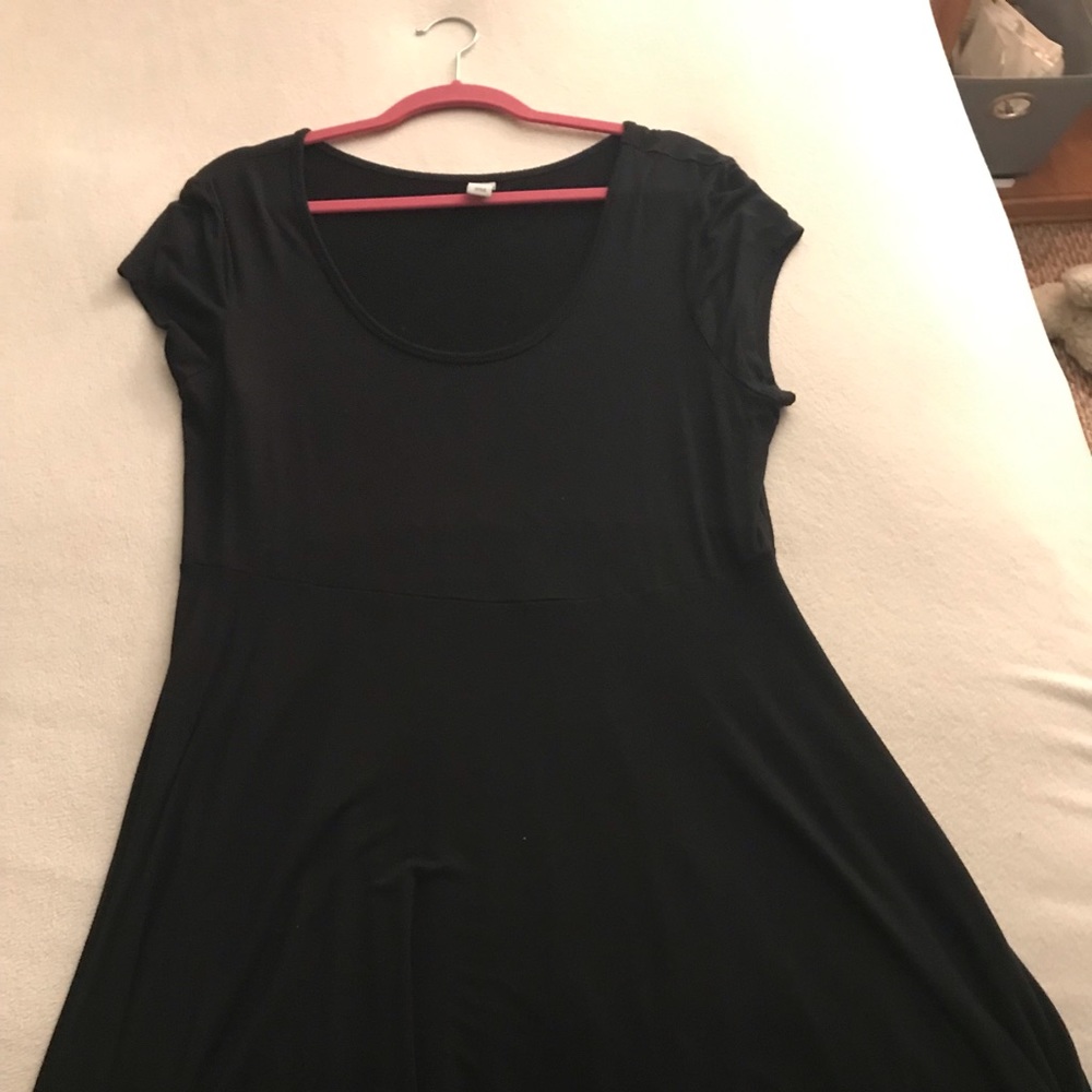 Black old navy dress